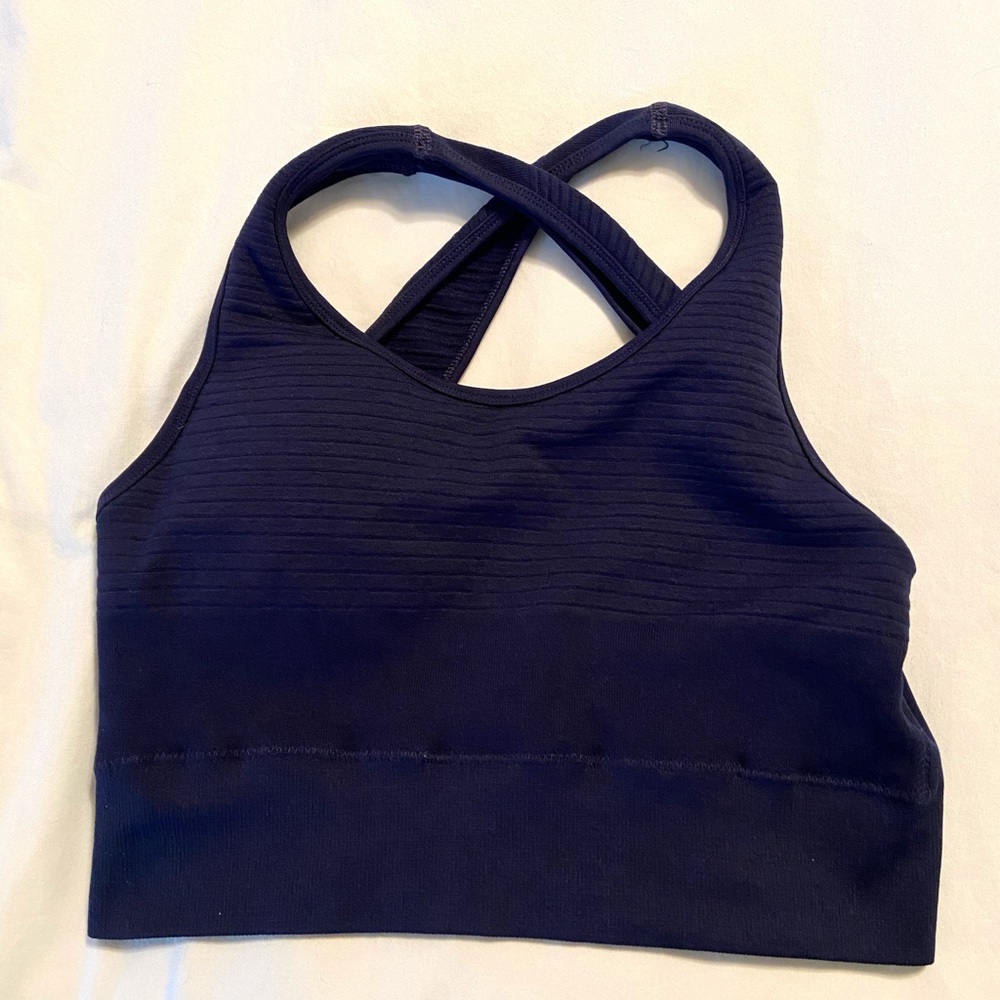 Alphalete revival sports bra